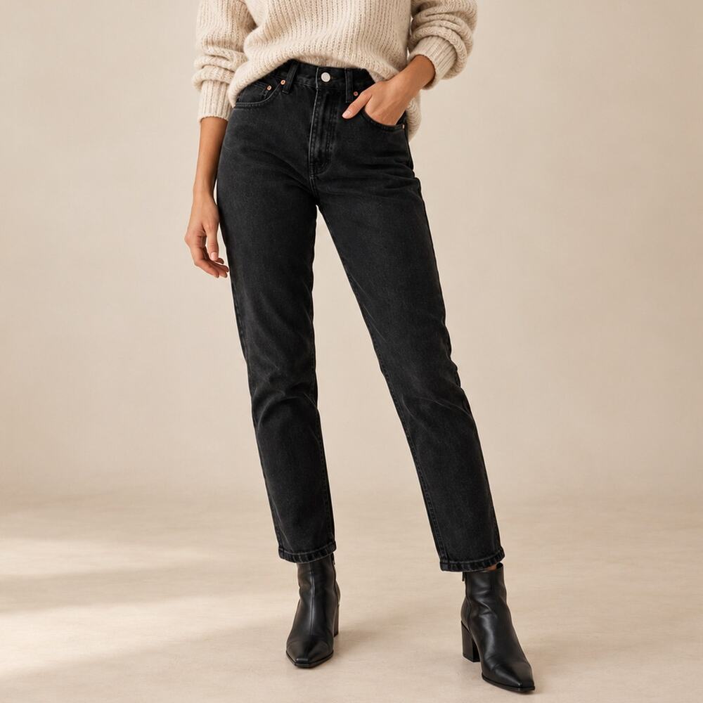 Vintage Levi’s 550 Black Relaxed Tapered Jeans Made in USA Women’s 4